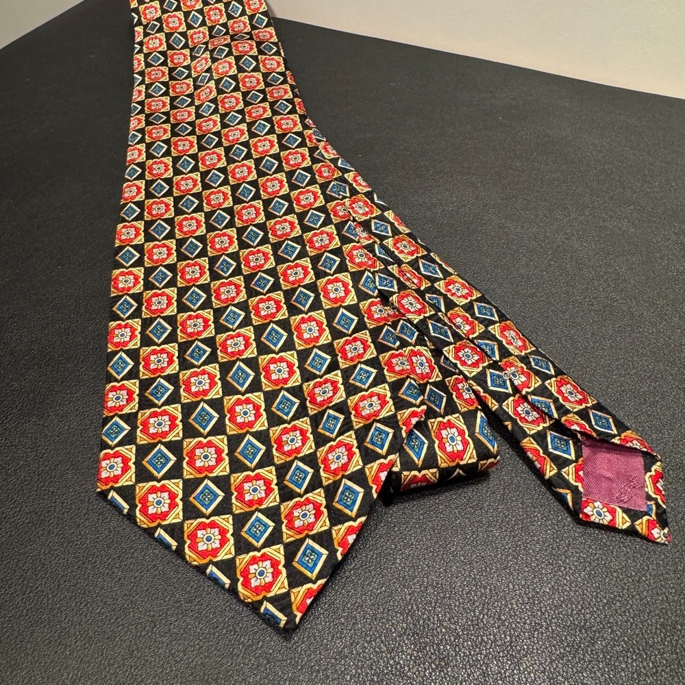 Korean Air Tie Red Blue Gold Geometric Art Deco Foulard Vintage 100% Silk‎ Korea